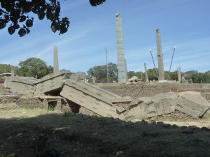 De steles van Axum uit één brok graniet